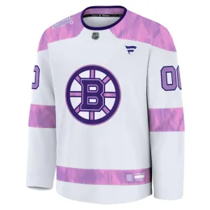 Fanatics Boston Bruins Pelipaita 2024-2025 Hockey Fights Cancer Practice Valkoinen ( Omalla Nimellä )